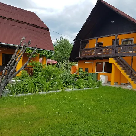 Case de vacanță Eden Garden *